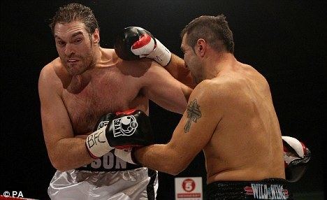 Neven Pajkić Tyson Fury beats Neven Pajkic after knockdown recovery to retain