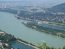 New Danube httpsuploadwikimediaorgwikipediacommonsthu