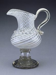 New England Glass Company httpsuploadwikimediaorgwikipediacommonsthu