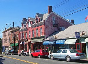 New Paltz (village), New York httpsuploadwikimediaorgwikipediacommonsthu
