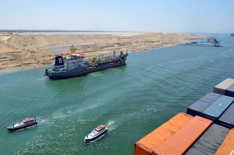 New Suez Canal wwwjordanbusinessmagazinecomsitesdefaultfiles