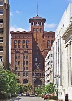 New York Life Building (Kansas City, Missouri) httpsuploadwikimediaorgwikipediacommonsthu