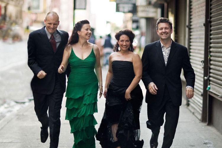 New York Voices New York Voices Internationally Renowned Vocal Ensemble