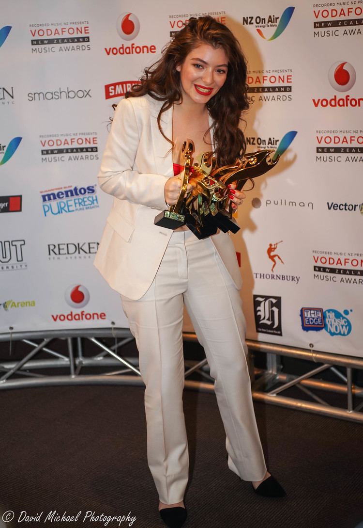 New Zealand Music Awards See Our New Zealand Music Awards 2014 Photo Gallery The 13th Floor