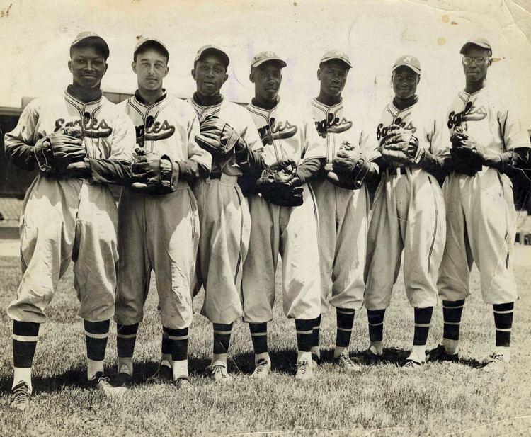 Newark Eagles Newark Eagles baseball team 1946 Vintage Sports Pictures