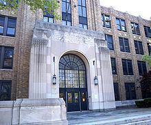 Newark School of Fine and Industrial Arts httpsuploadwikimediaorgwikipediacommonsthu