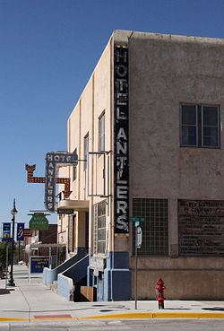 Newcastle Commercial District (Wyoming) httpsuploadwikimediaorgwikipediacommonsthu