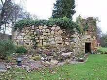 Newmore Castle httpsuploadwikimediaorgwikipediacommonsthu