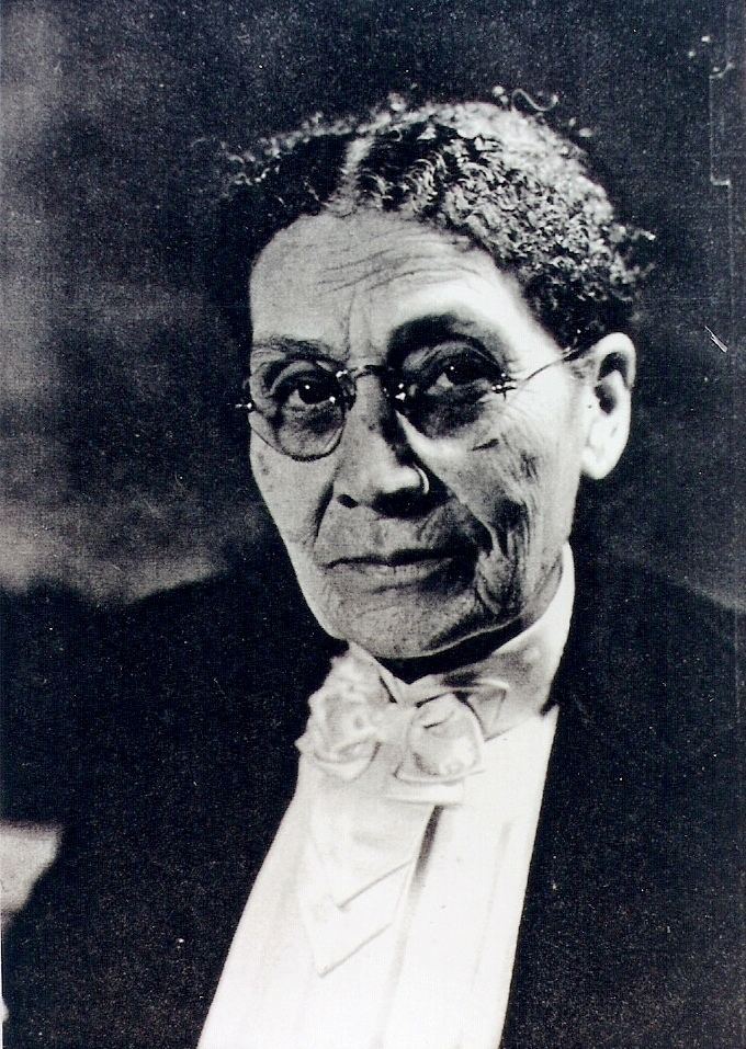 Newton Knight The Multiracial Knight Women During the 20th Century