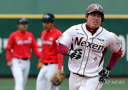 Nexen Heroes Virtual unknown emerges as unlikely hero for Nexen in preseason baseball