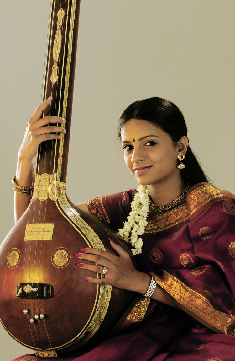 Neyveli Santhanagopalan Sriranjani Santhanagopalan Artist Profile Sriranjani Santhanagopalan