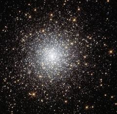 NGC 1049 httpsuploadwikimediaorgwikipediacommonsthu