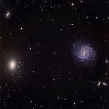 NGC 1052 httpsuploadwikimediaorgwikipediacommonsthu