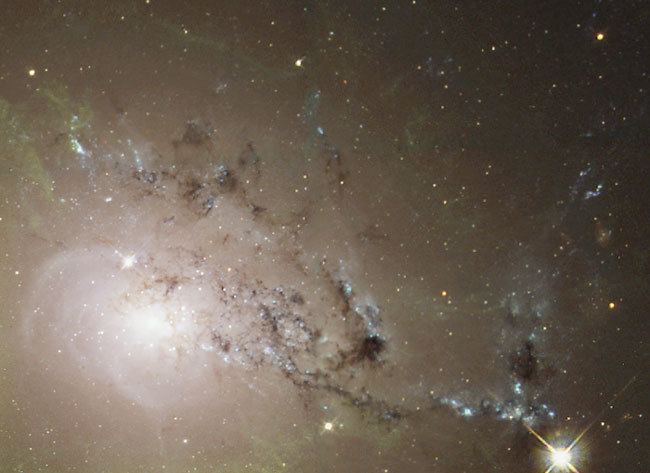 NGC 1275 APOD 2003 May 5 NGC 1275 A Galactic Collision