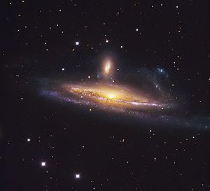 NGC 1532 httpsuploadwikimediaorgwikipediacommonsthu