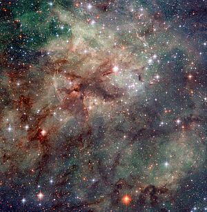 NGC 2060 httpsuploadwikimediaorgwikipediacommonsthu