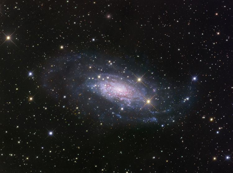 NGC 3621 APOD 2009 September 19 NGC 3621 Far Beyond the Local Group