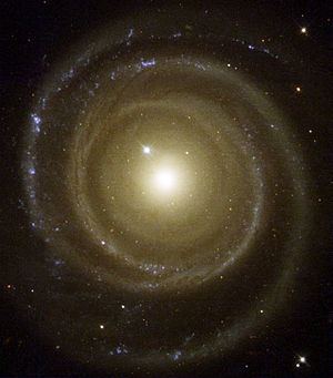 NGC 4622 httpsuploadwikimediaorgwikipediacommonsthu