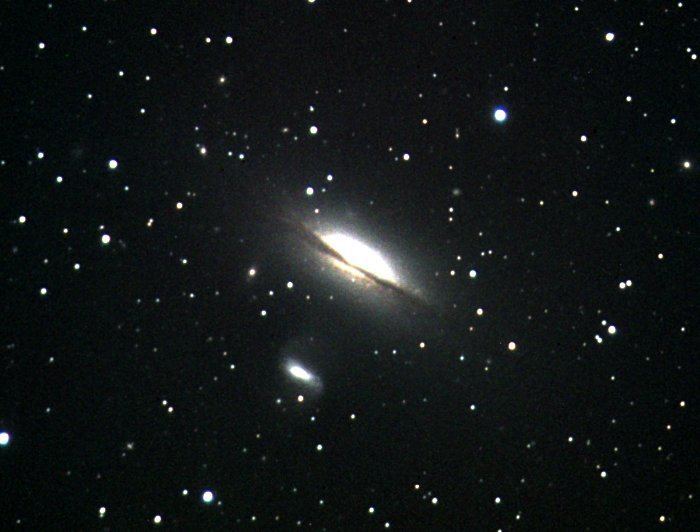 NGC 5078 httpsuploadwikimediaorgwikipediacommons99