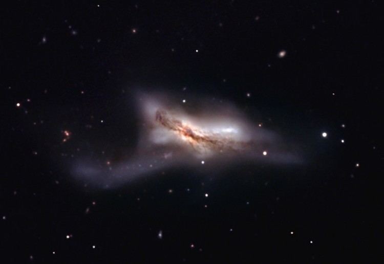 NGC 520 NGC 520 Arp 157 a pair colliding galaxies Anne39s Astronomy News