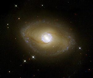 NGC 6782 httpsuploadwikimediaorgwikipediacommonsthu