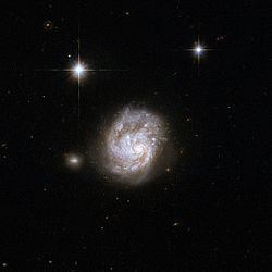 NGC 695 httpsuploadwikimediaorgwikipediacommonsthu