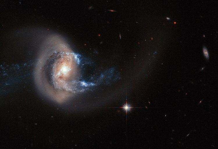 NGC 7714 cdnspacetelescopeorgarchivesimagesscreenheic