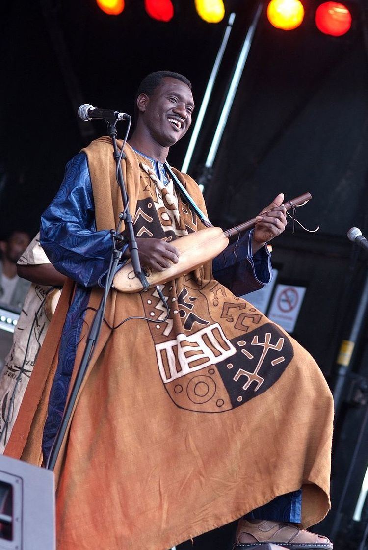 Ngoni (instrument)