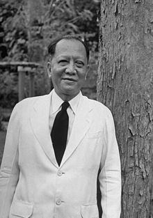 Nguyen Phan Long httpsuploadwikimediaorgwikipediavithumb8