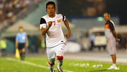 Nguyễn Phong Hồng Duy U19 Vit Nam Nguyn Phong Hng Duy b st vn ra sn gp U19