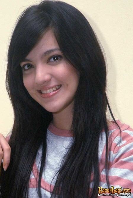 Nia Ramadhani klimgcomkapanlagicomselebritiNiaRamadhanip