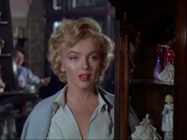 Niagara (1953 film) movie scenes 1953 was without a doubt the year of Marilyn Monroe It s the year she finally became a full blown star and Niagara was the first film out of three to be 
