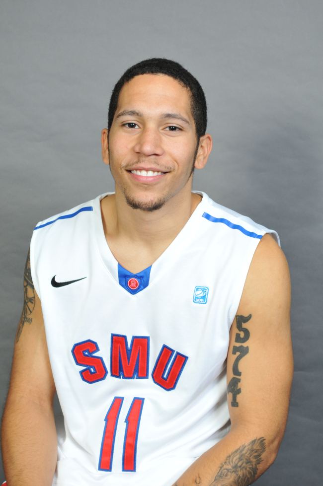 Nic Moore Warsaw Grad Moore SMU Fall In NIT Title Game WANE