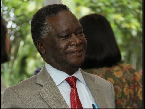 Former Cabinet minister Nicholas Biwott condoles with the family of Mark  Too - YouTube