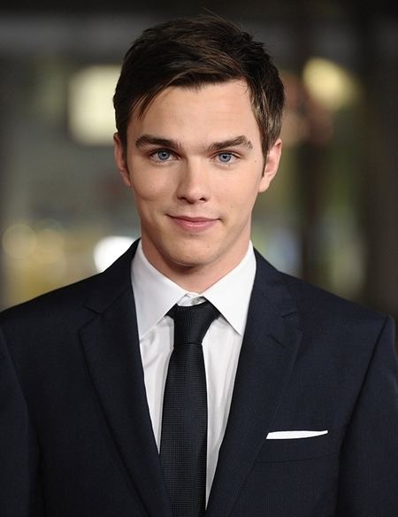 Nicholas Hoult NicholasHoultFavoriteColorBandBookThingsjpg