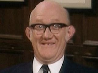 Nicholas Smith (Actor) ~ Life Story & Biography with Photos | Videos