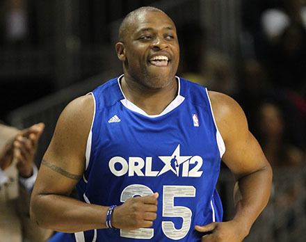 Nick Anderson ExNBA players to hold youth basketball skills clinic