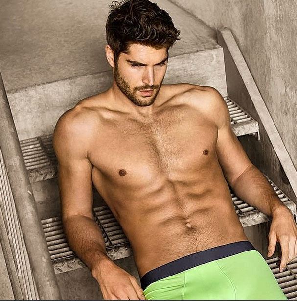 Nick Bateman (model) 5 Things About Model and Social Media Sensation Nick