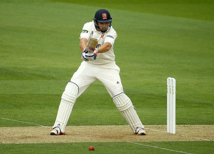 Nick Browne (cricketer) Nick Browne shows up Surrey shortcomings Cricket ESPN