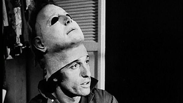 Nick Castle A Very Brief History of a Very Famous Mask She Blogged
