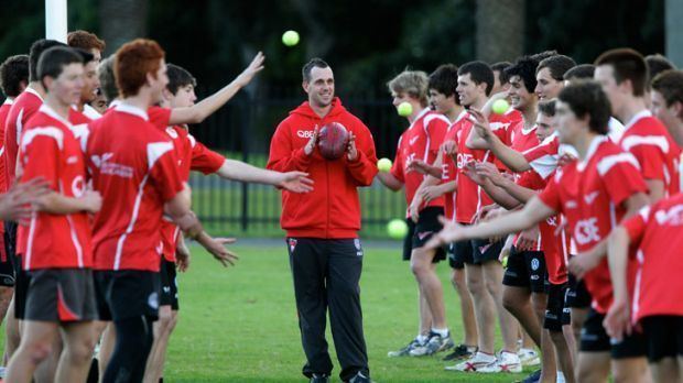 Nick Davis (footballer) Davis spreads the word for Swans