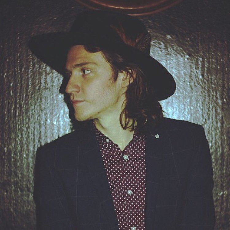 Nick Santino (musician) GUEST BLOG Nick Santino39s Top 10 Records Of 2014