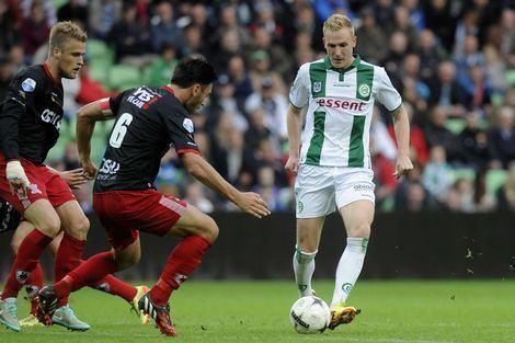 Nick van der Velden Van de Looi boos op Van der VeldenFc groningen Telegraafnl