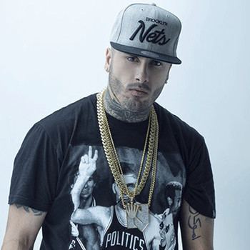 Nicky Jam Jam wiki affair married Gay with age