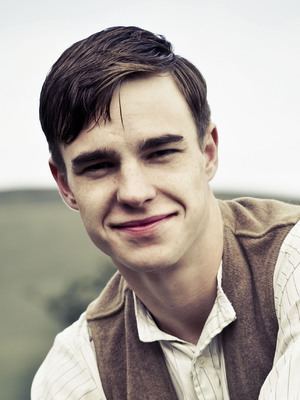 Nico Mirallegro i4cdndsnet1313300x400nico3893810highrest