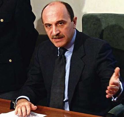 Nicola Calipari Hero39s job was saving people After Saddam wwwsmhcomau