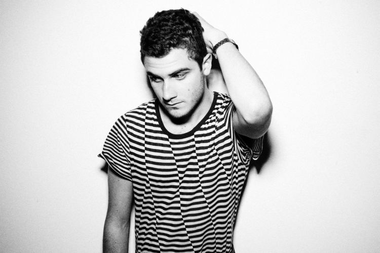 Nicolas Jaar The Quietus Features Three Songs No Flash Slow Doesn