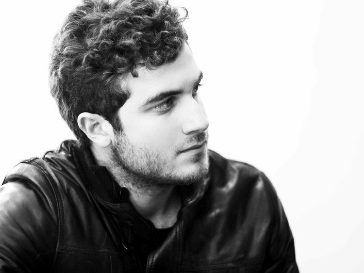 Nicolas Jaar wwwchartattackcomwpcontentuploads201209NIC