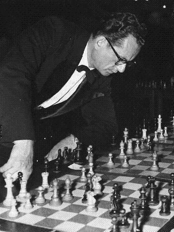 Nicolas Rossolimo The chess games of Nicolas Rossolimo