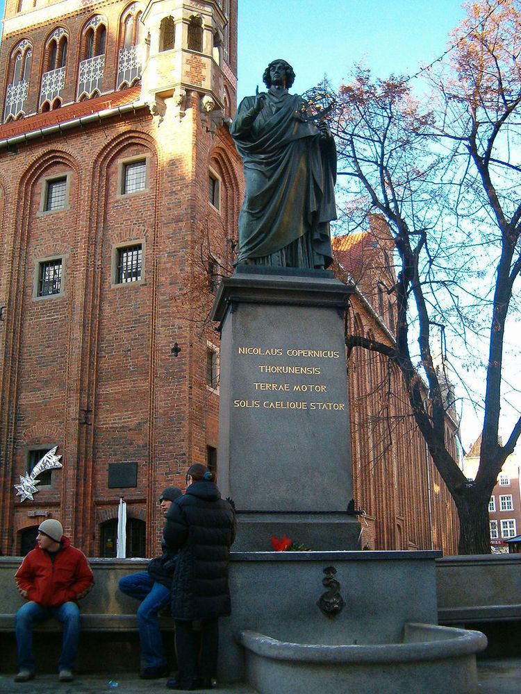 Nicolaus Copernicus Monument, Toruń